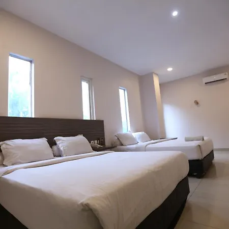 De'Tonga Hotel Medan Exterior photo