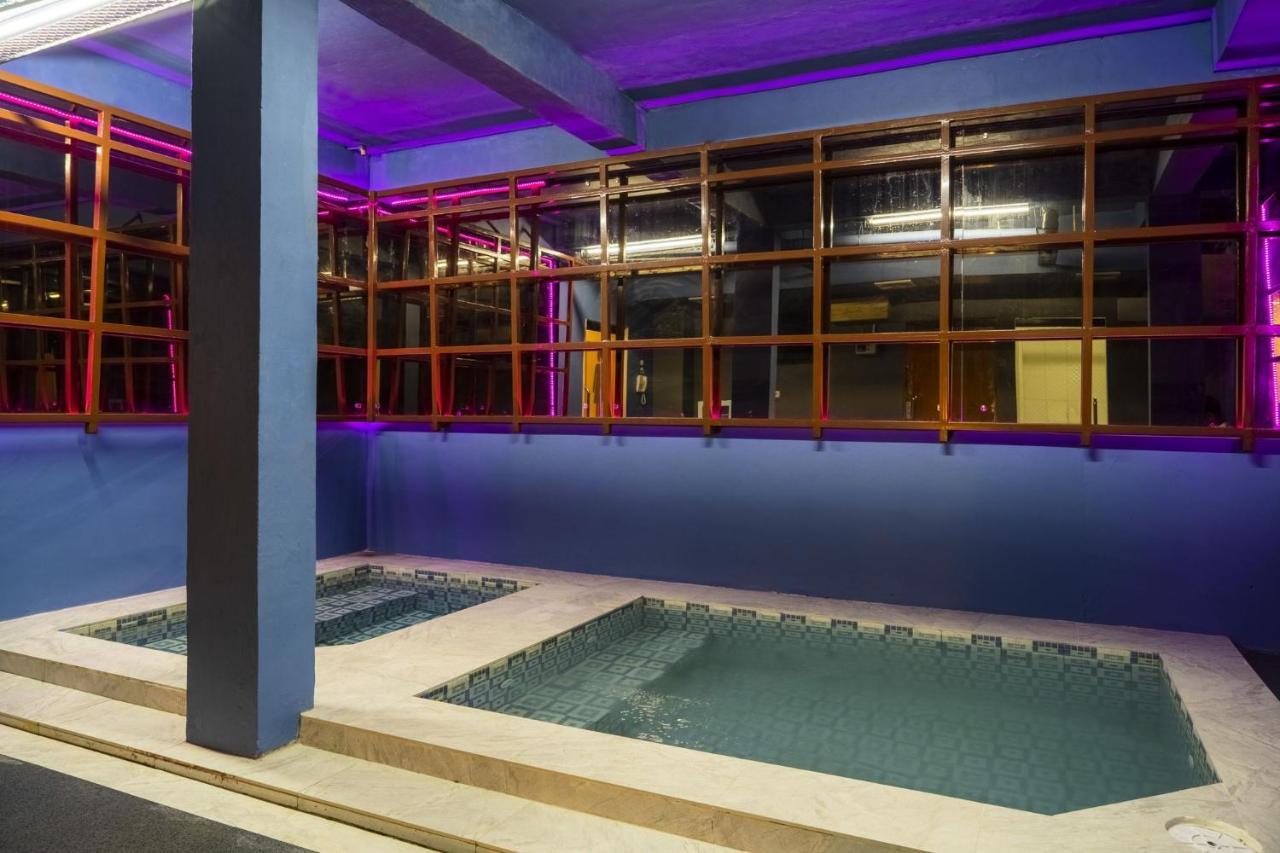 Hotel De'tonga 3*